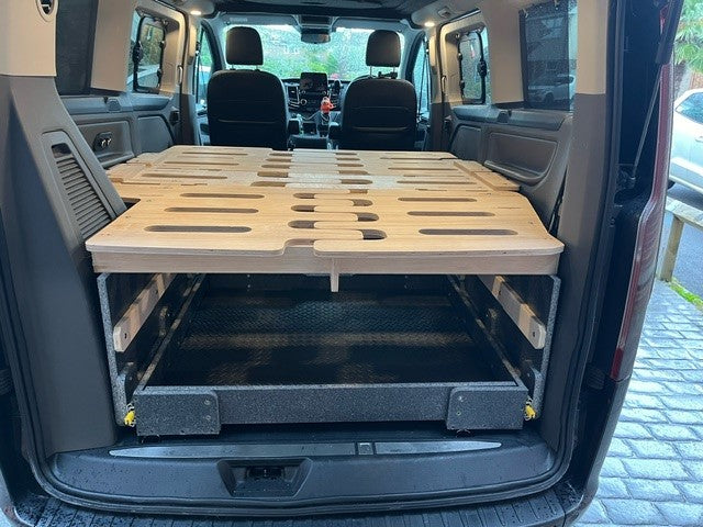 FMR - Full-Width, Modular and Removable - Ford Tourneo Custom 2013-2024