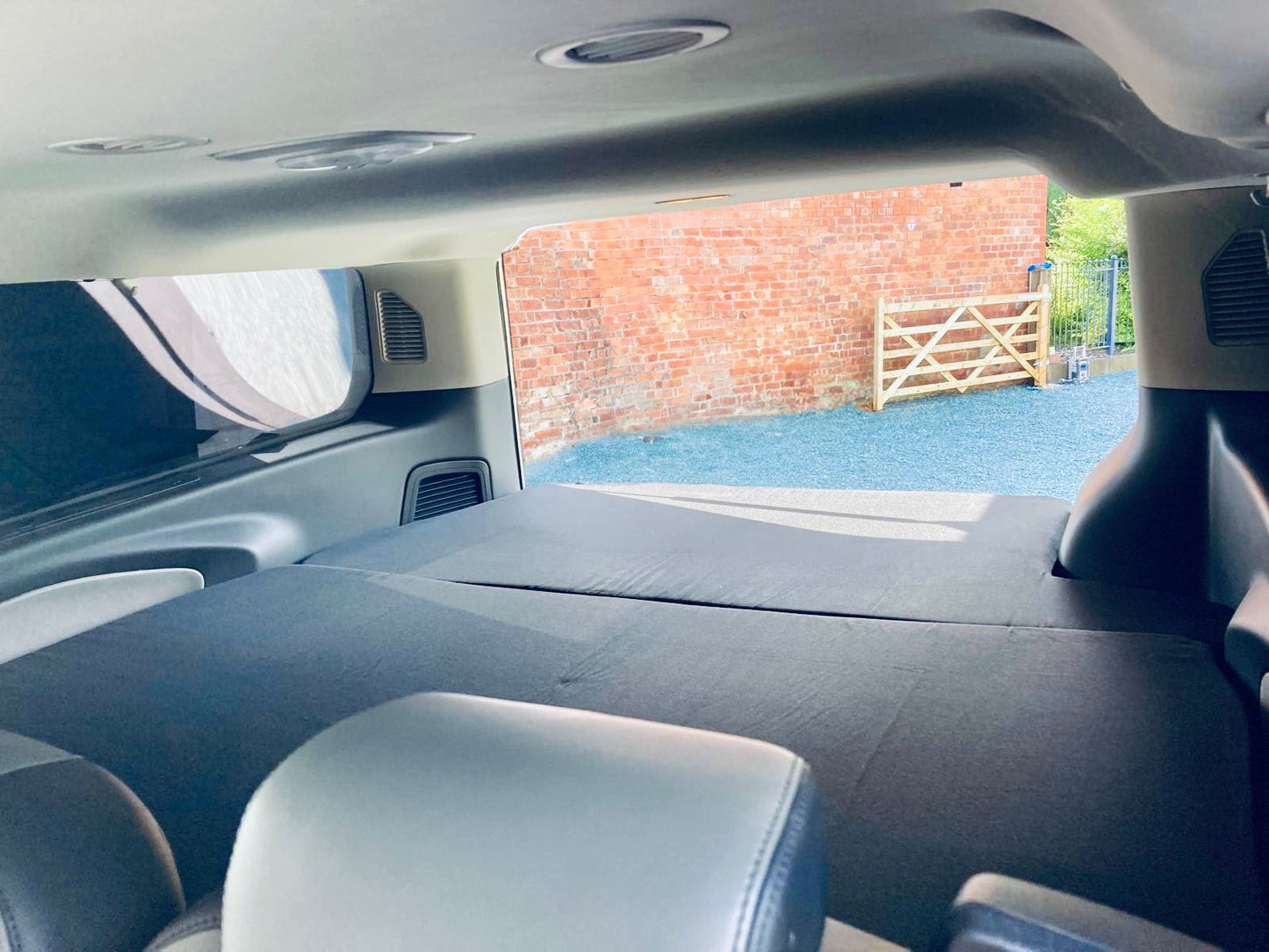 FMR - Full-Width, Modular and Removable - Ford Tourneo Custom 2013-2024